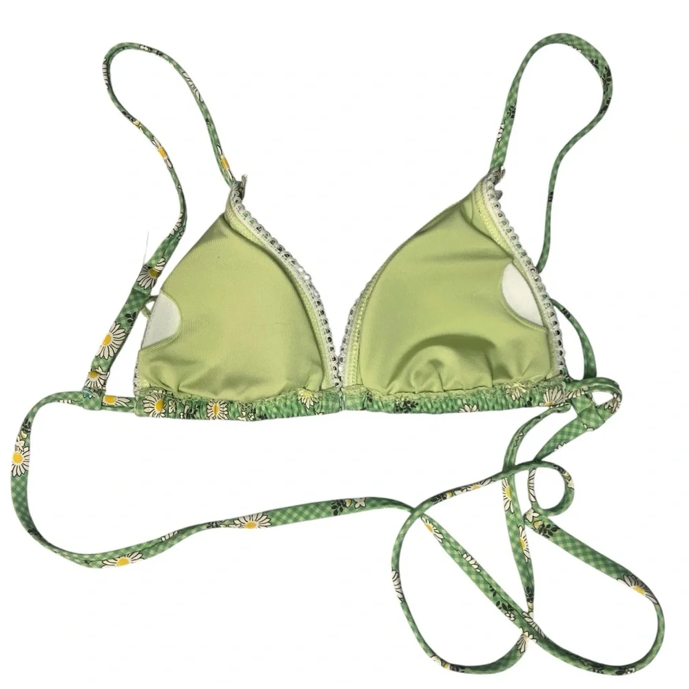 Urban Outfitters Green Daisy Floral Bikini Top with white bow detail Sz XS NWT! - Picture 4 of 4
